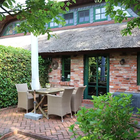 Runenhaus Ostseebad Wustrow
